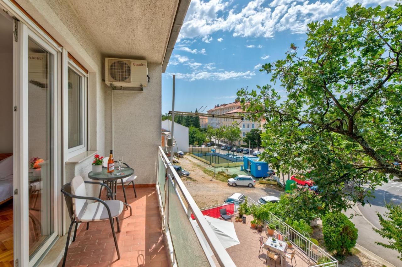 Duda Lägenhet Crikvenica Exteriör bild